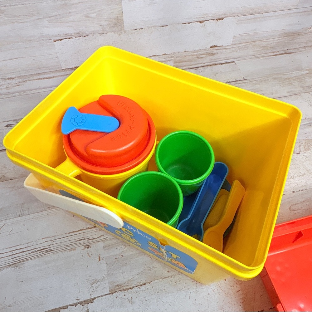 1985 Fisher Price Play Food & Mattel Picnic Basket Set | Cups, Plates, Utensils - Picture 7 of 15